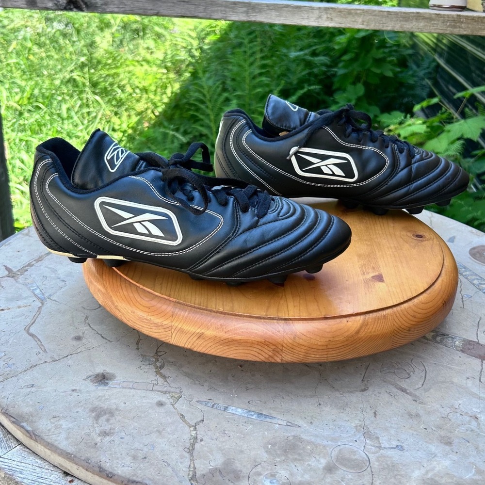 Vintage Leather Defiance MS Soccer Cleats Mens Size 11.5 Black White Reebok